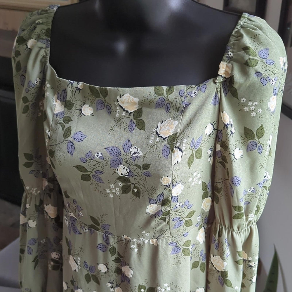Rihoas green square neck long sleeve puff sleeve dress - Small