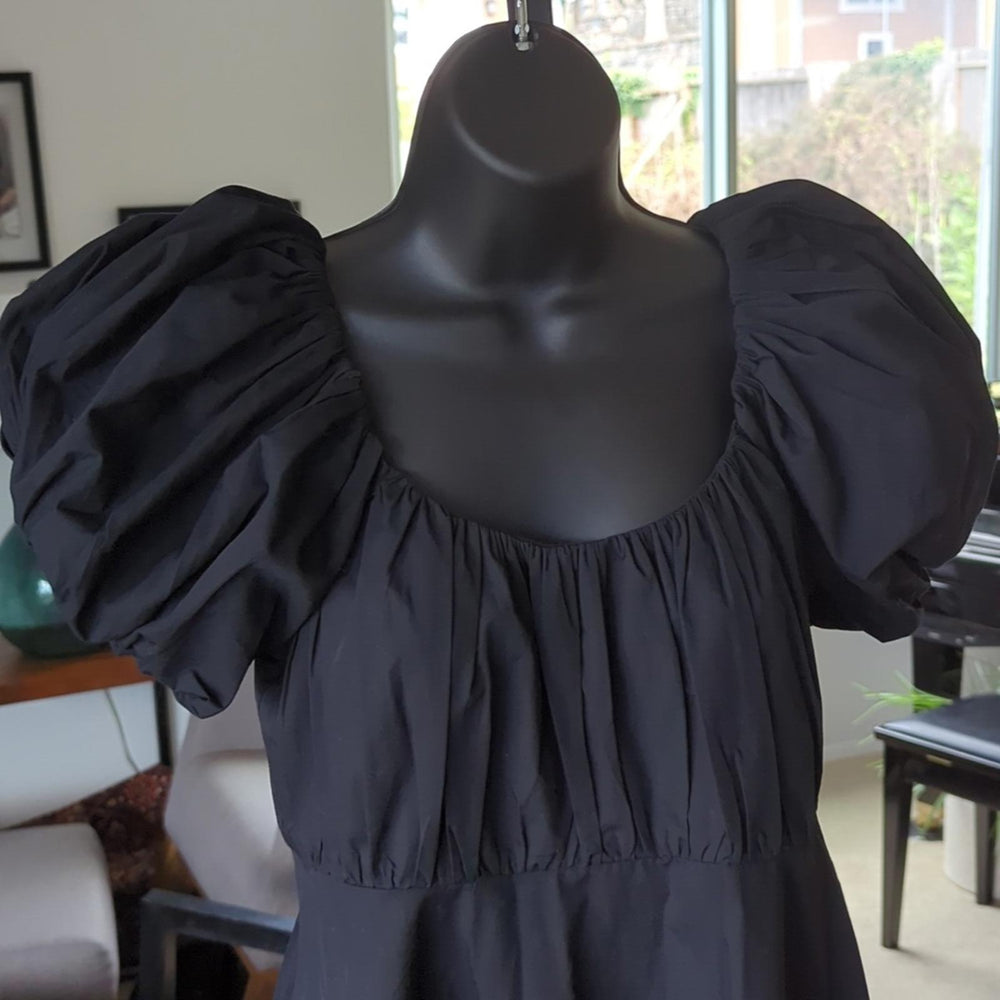 Abercrombie and Fitch black puff sleeve Emerson mini dress - Medium