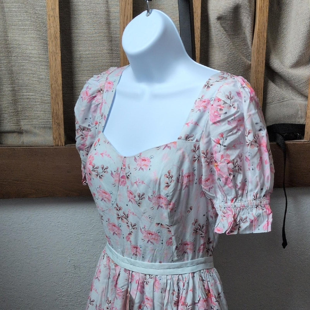 Ivy City Co Ballerina Dress In Pink Blossom