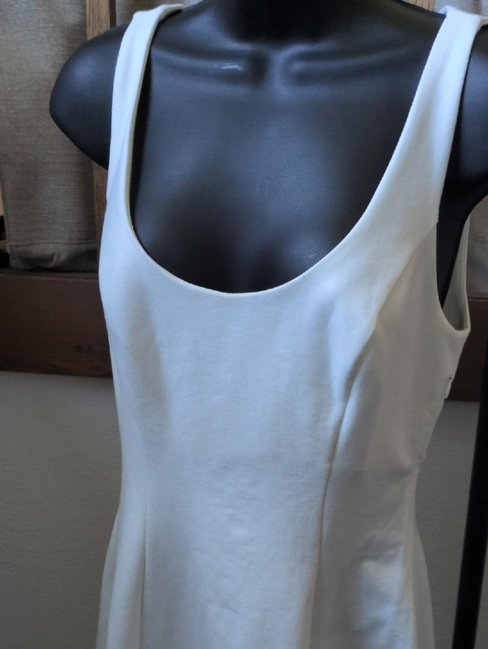 REFORMATION White Mikol Princess Seam Scoop-Neck A-Line Midi - Small