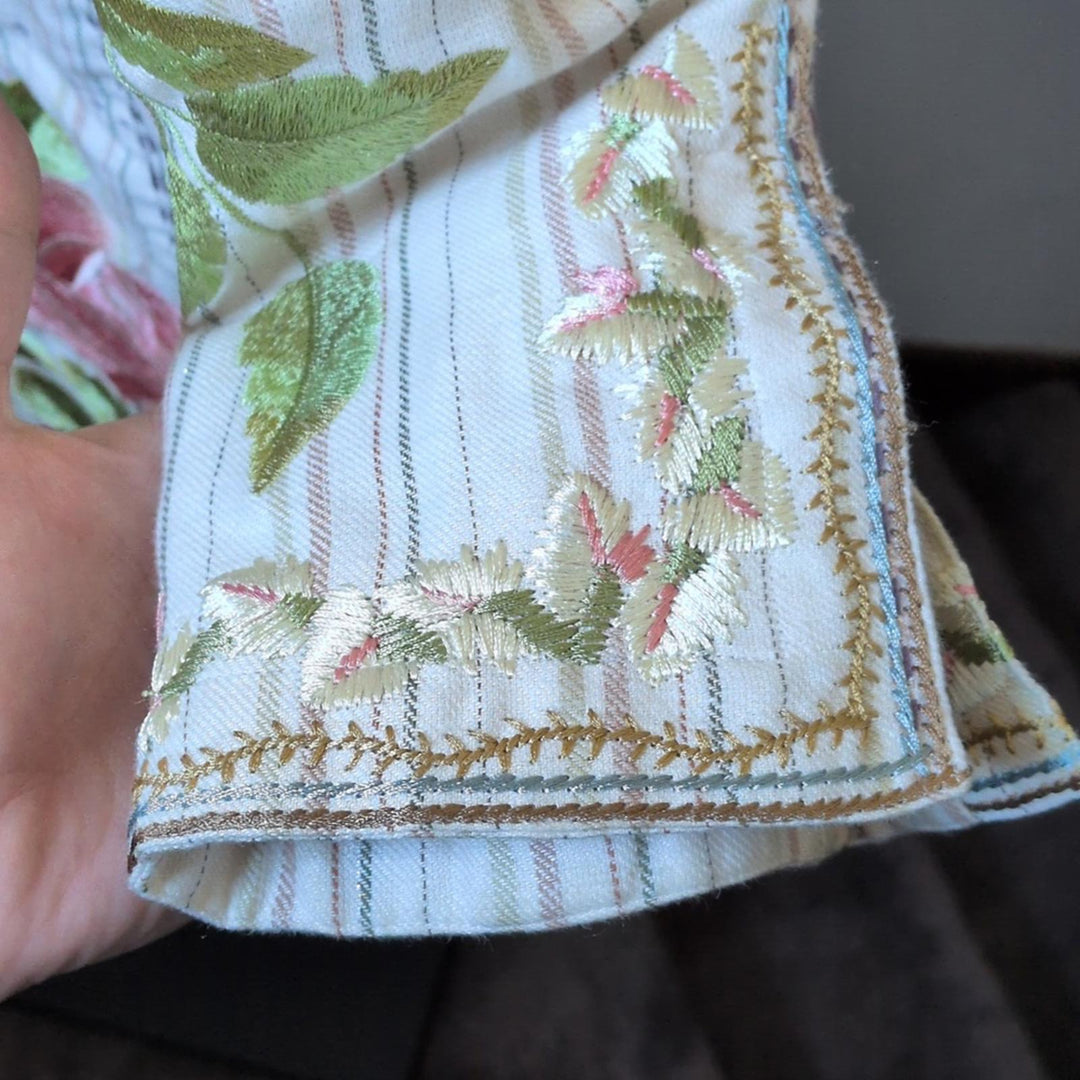 Biya Johnny Was Pink Embroidered Rose Coat - Small