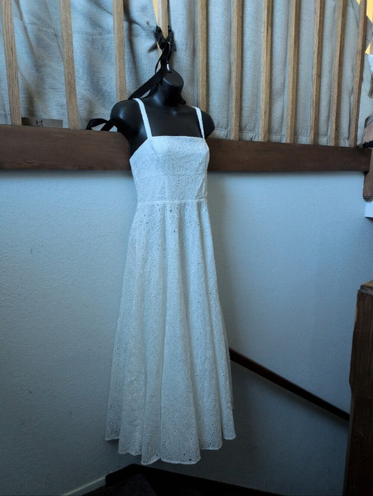 Hill House Home Margot Dress in Broderie Anglaise / White Eyelet XS.