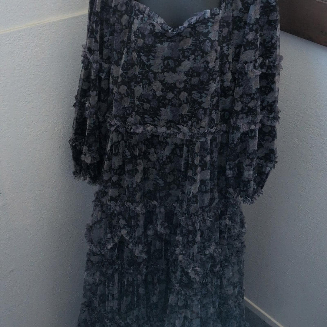 Ivy City Co Catherine Dress In Dark Floral  -  Extra Large