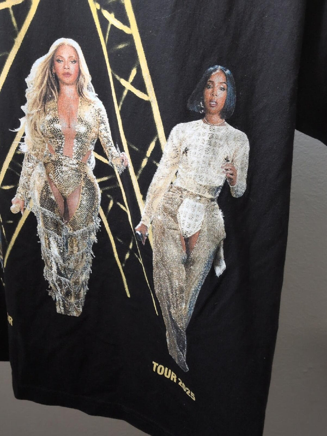 Official Cowboy Carter X Destiny's Child Tour Tee 2025 - XL