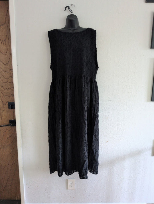 Hill House The Cosima Nap Dress In Black Fil Coupe- 4XL