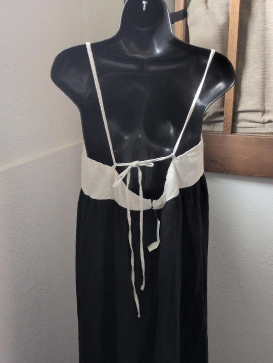Abercrombie And Fitch Tie Back Maxi Dress In Creme And Black  - Large