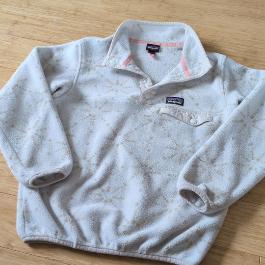 Patagonia Synchilla Sweater In Gold Sparkle - Girls S