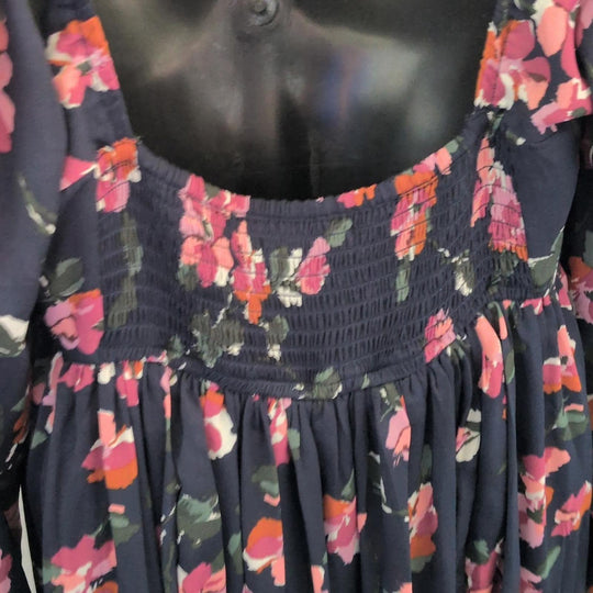 Abercrombie Long Sleeve Sweetheart Floral Midi Dress
