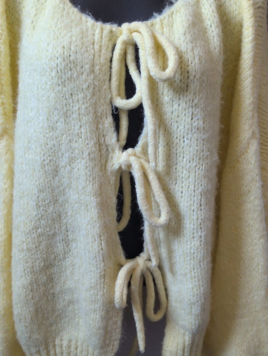 Janou Cardigan in Yellow from the boutique brand Easy Clothes - OSFM.