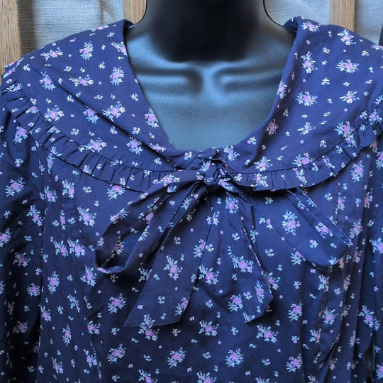 LAURA ASHLEY X JOANIE DYLLIS LINGTON FLORAL PRINT MIDI DRESS - US 8