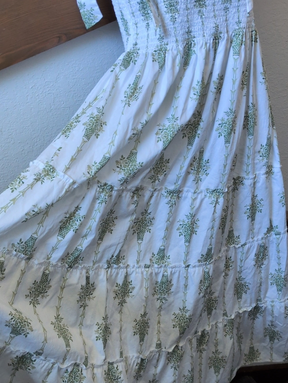 Hill House Home Ribbon Ellie Nap Dress In Green Basket Trellis Floral Size L