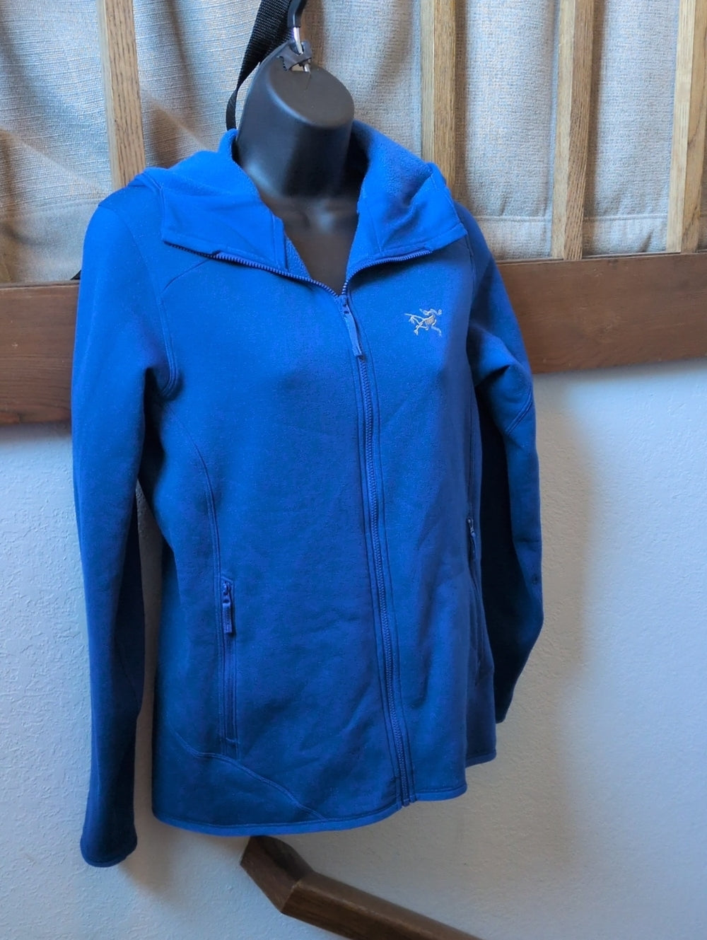 Blue Arc'teryx Kyanite Hoody - Medium