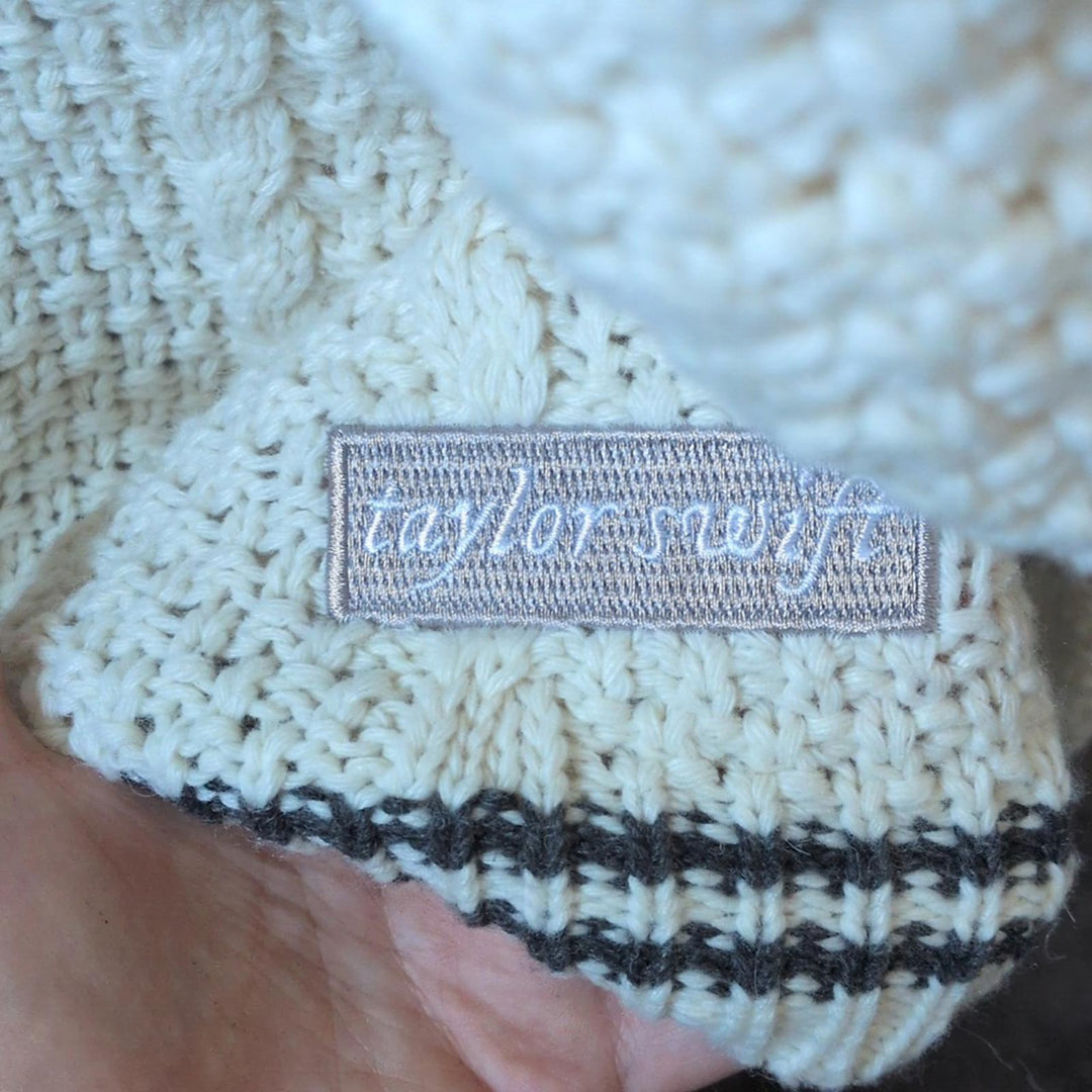 Rare Taylor Swift Folklore Star Sweater - 3x /4X