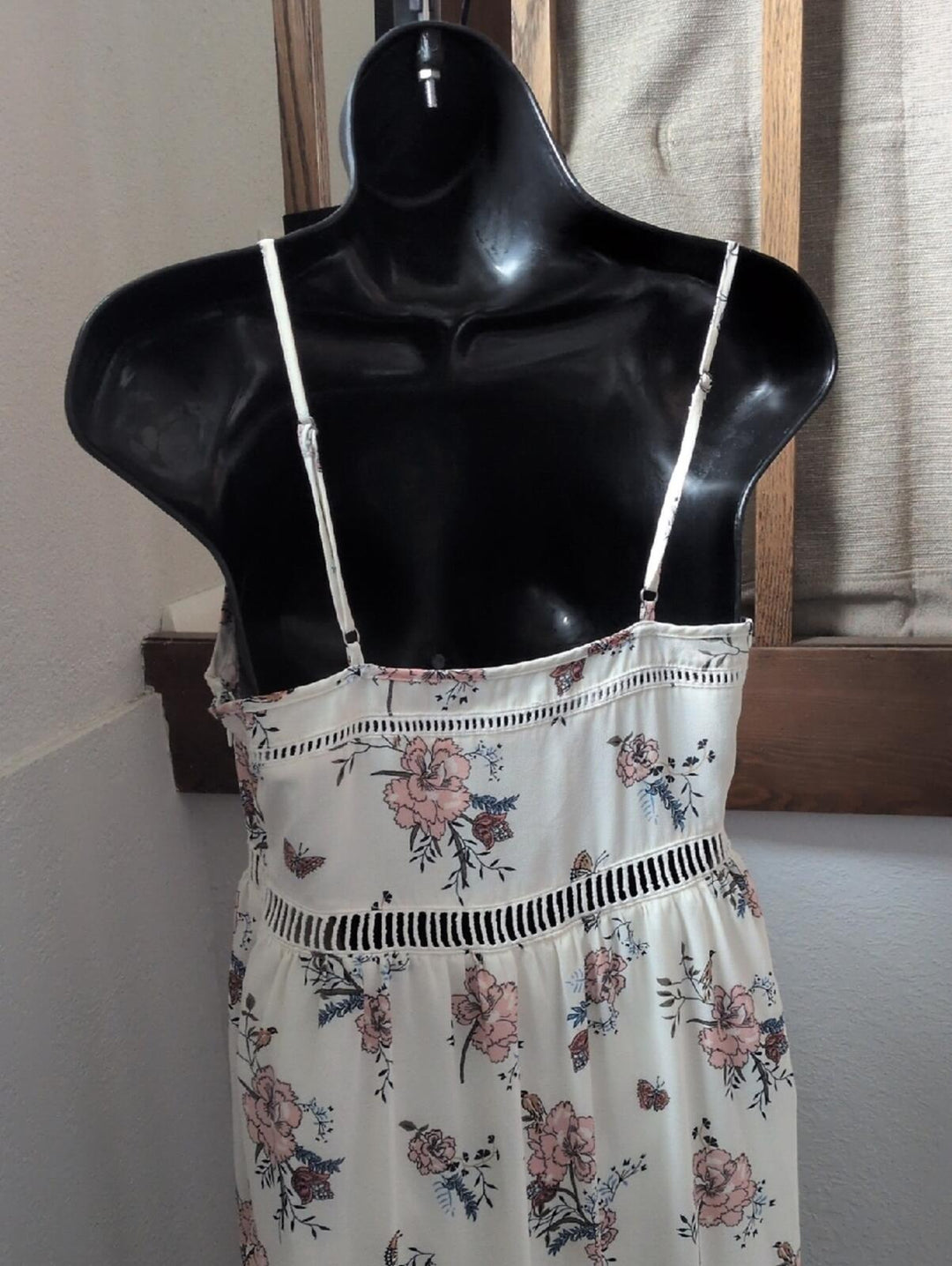 Abercrombie And Fitch Creme Bird And Butterfly Floral Maxi Dress - XSP