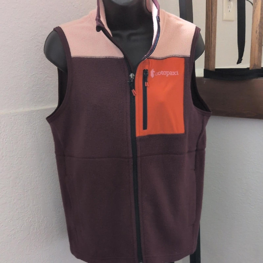Cotopaxi Abrazo Fleece Vest In Rosewood Wine - Small