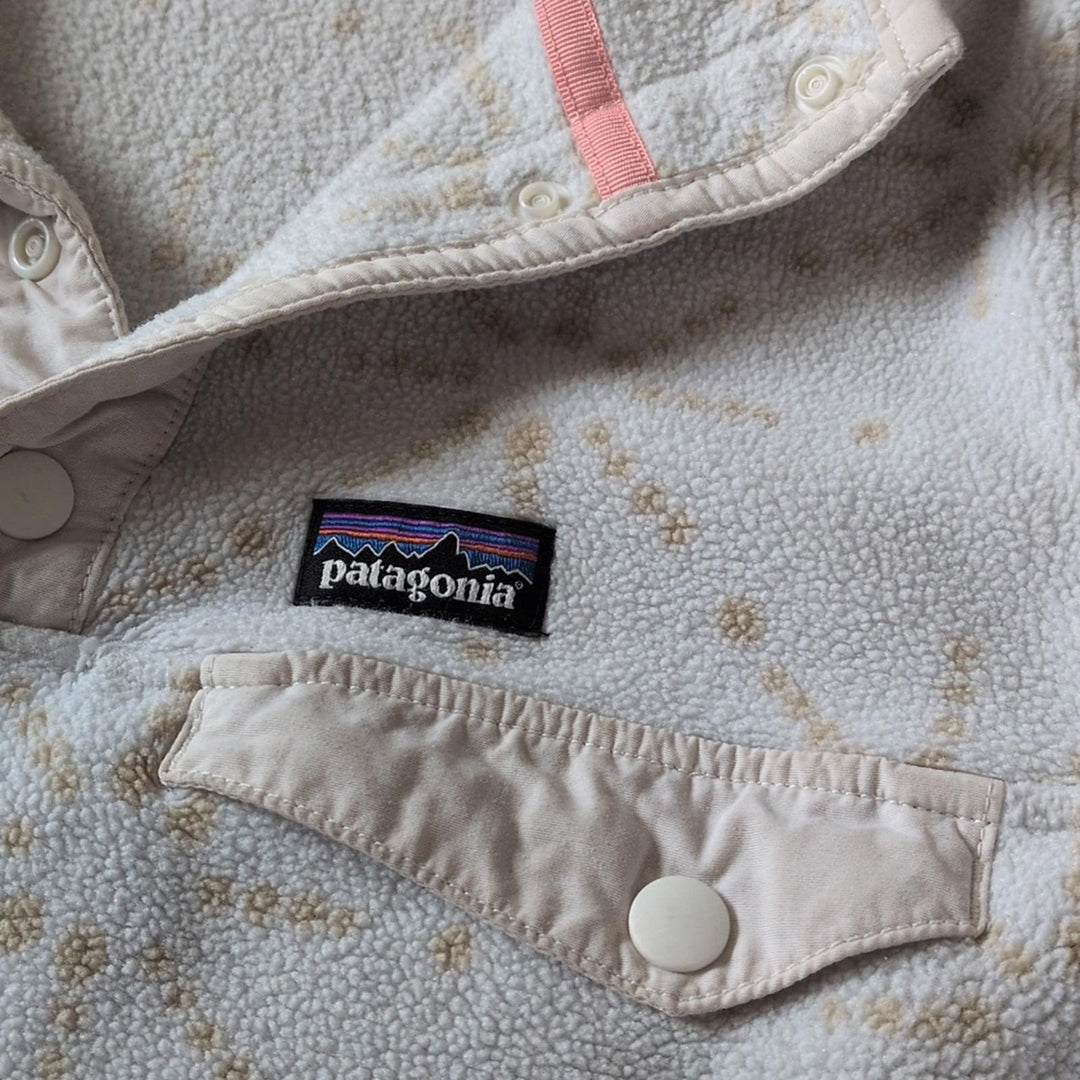 Patagonia Synchilla Sweater In Gold Sparkle - Girls S