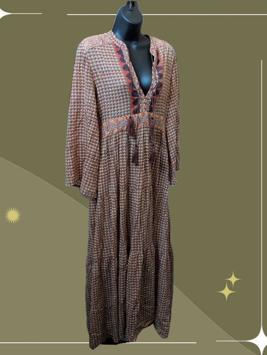 Dôen Prem Maxi Dress size m