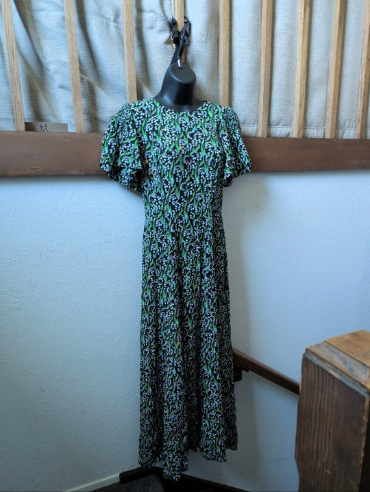 Hill House Home The Dominique Dress  in the Black Lily of the Valley print XS