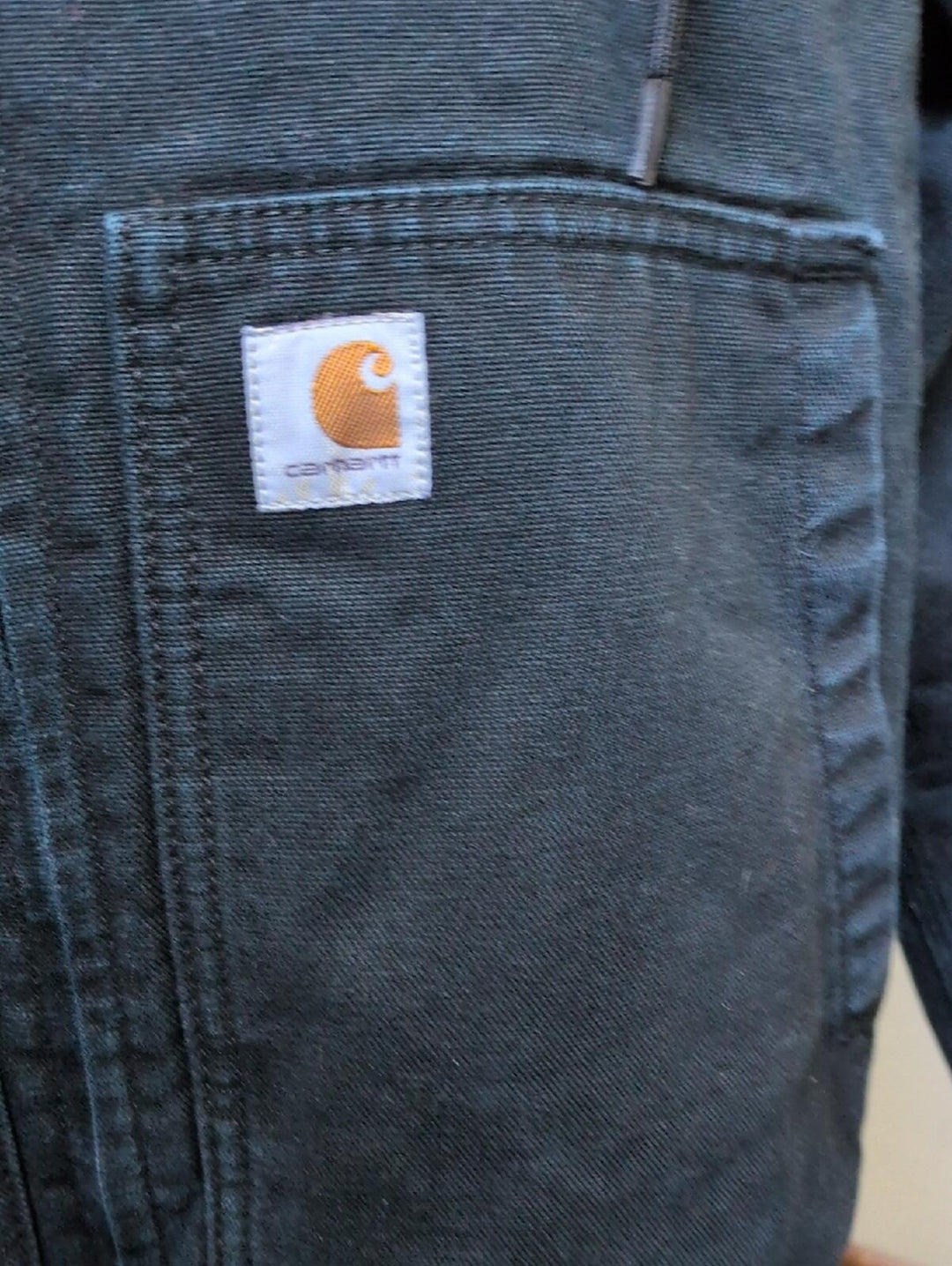 Carhartt J130 Duck Canvas Jacket In Washed Black - Small