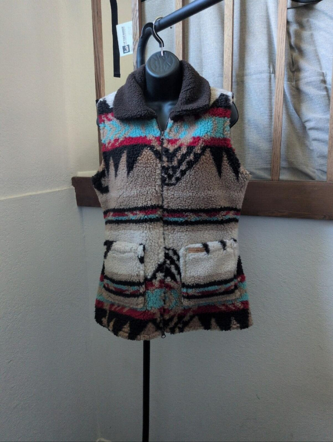 Powder River Outfitters Aztec Jacquard Berber Vest - M