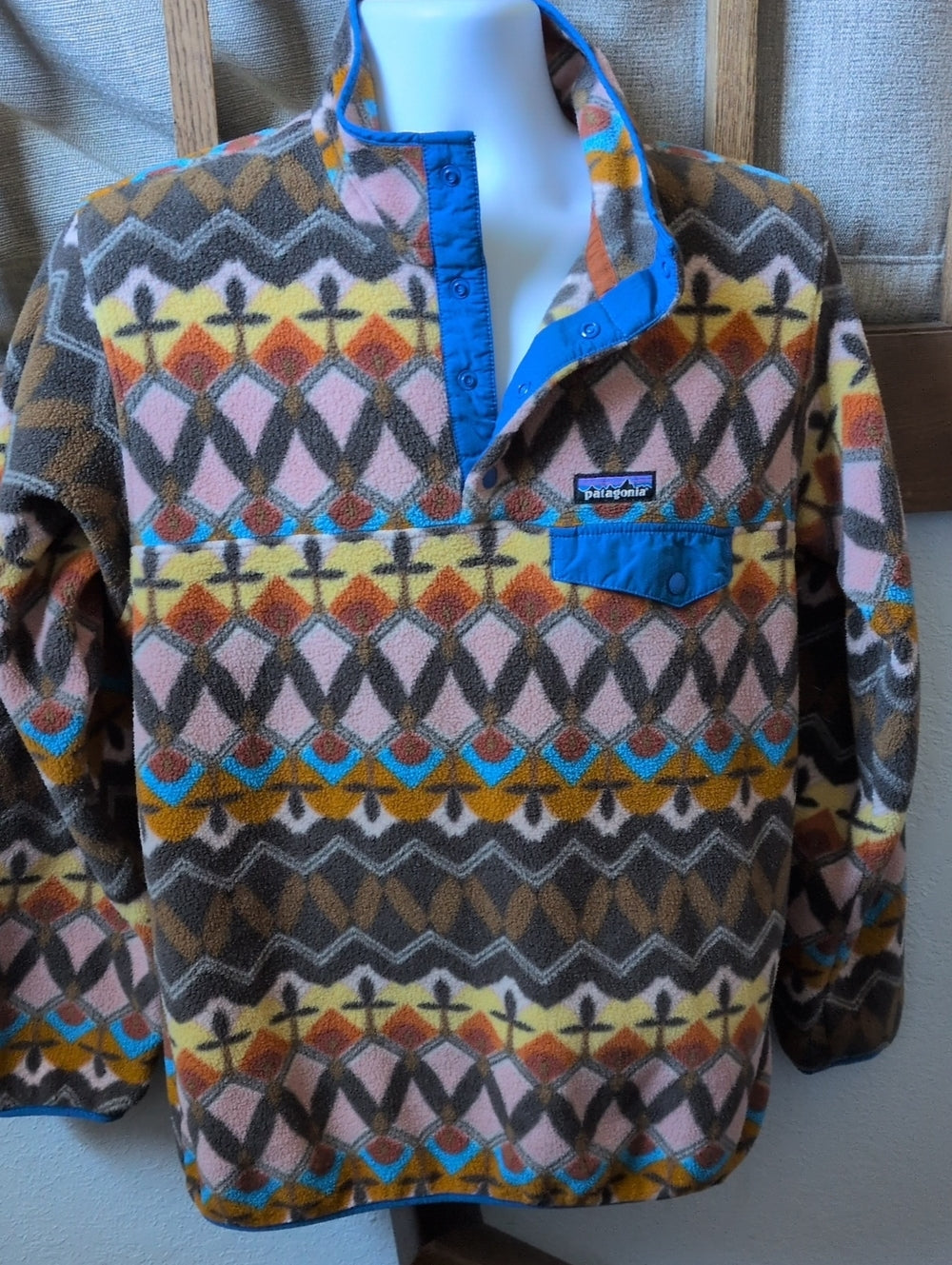 Patagonia Lightweight Synchilla Snap-T Pullover companions big anthos size L