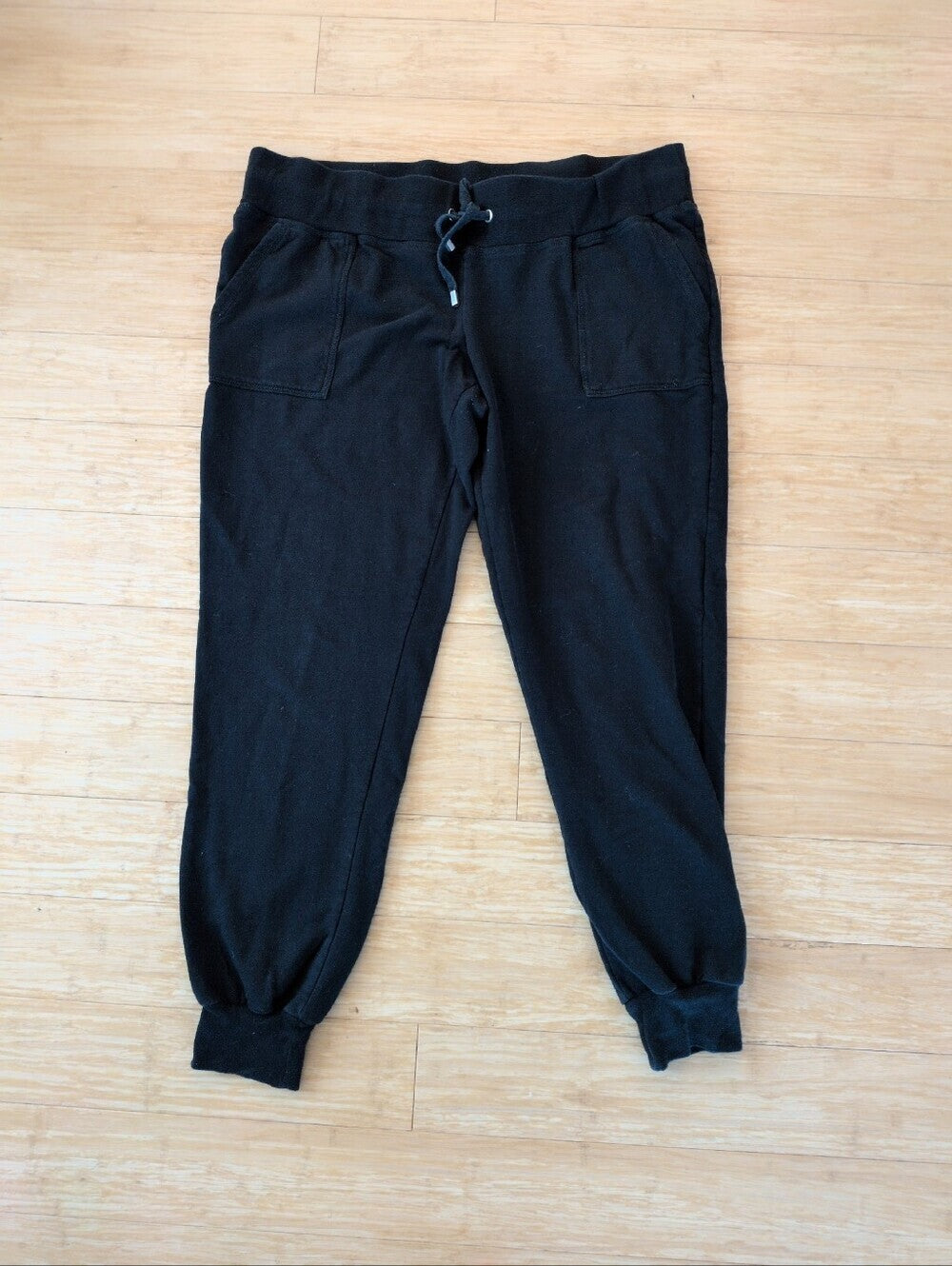 Ingrid & Isabel Black Maternity Knit Joggers size L