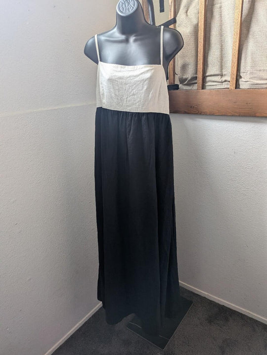 Abercrombie And Fitch Tie Back Maxi Dress In Creme And Black  - Large