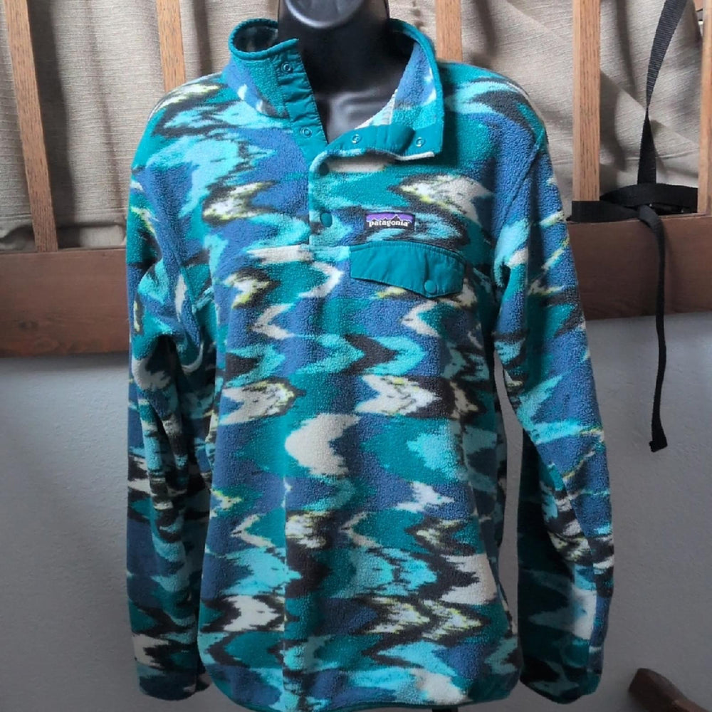Patagonia Synchilla Trout Tales Elwha Blue Sweater- Medium