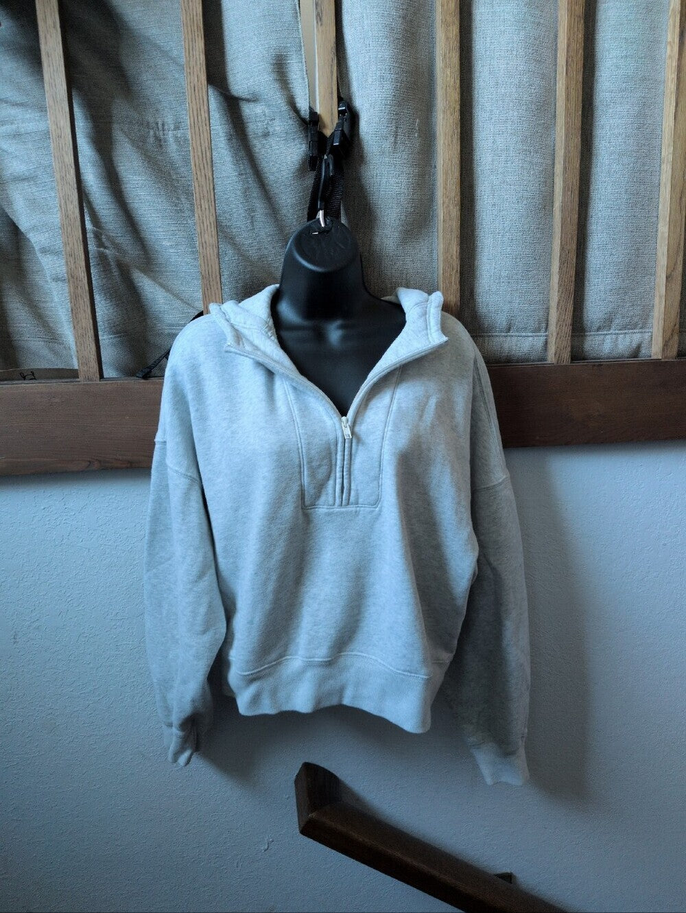 Abercrombie And Fitch Soft AF Essentials Collection Quarter Zip - M