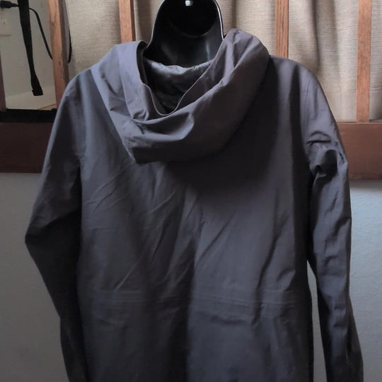 Lululemon Rain Haven Jacket - US 8