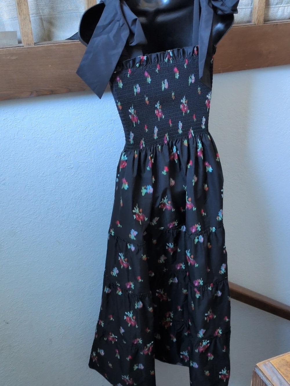 Hill House Ribbon Ellie Nap Dress in black ikat floral - Small