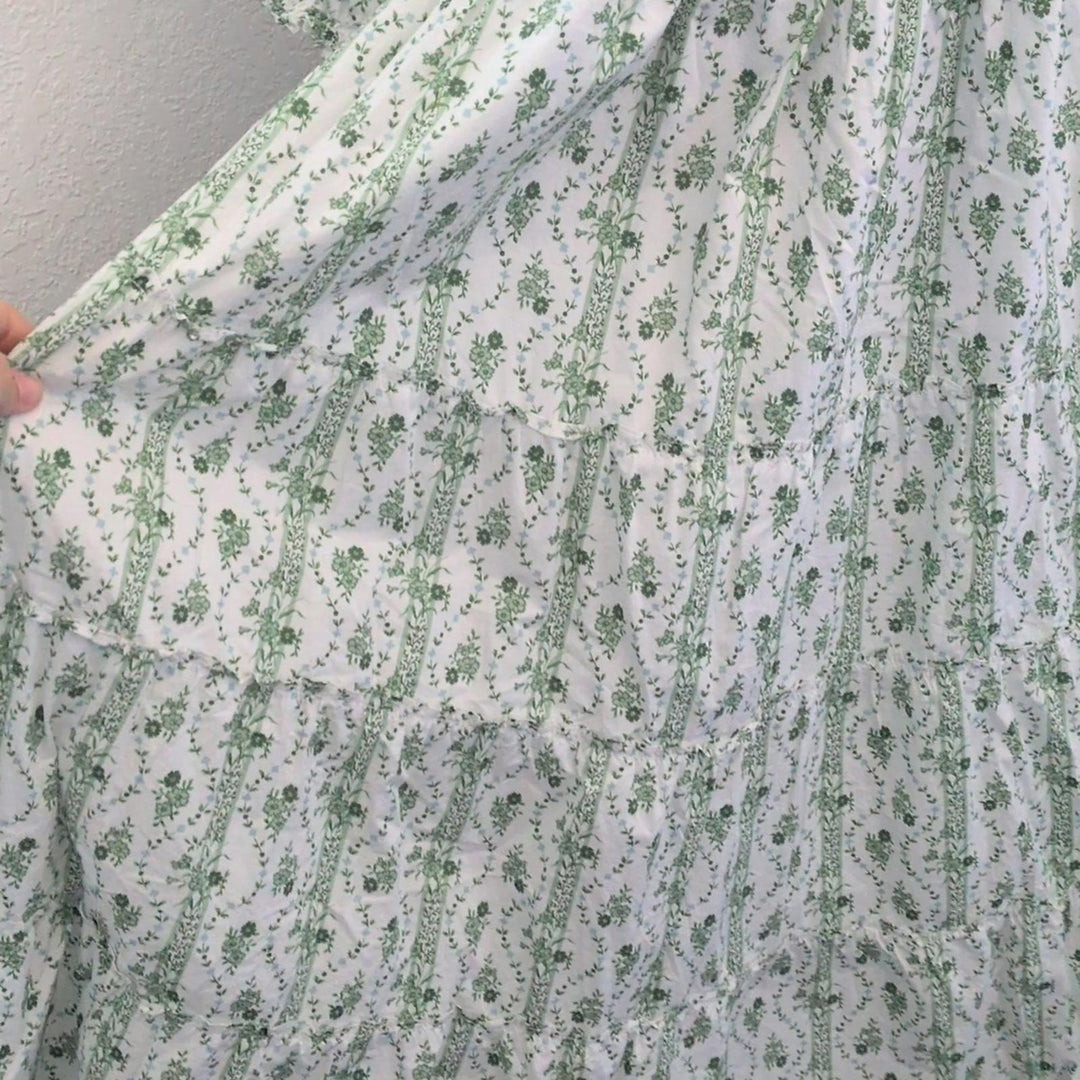 Hill House Home Nesli Nap Dress In Green Vine Print - Large