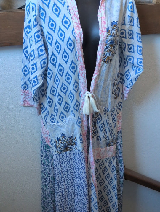 Kantha Bae Lightweight Robe Osfm