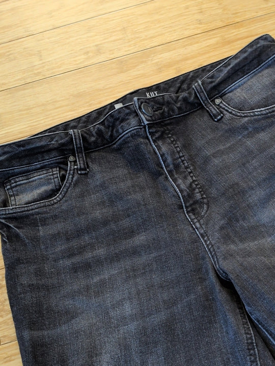 Kut From The Kloth Rachael Fab AF Mom High Rise Jeans In Washed Black  - 12