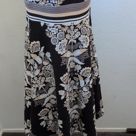Ett:Twa Anthropologie Soiree Knit Embroidered Dress