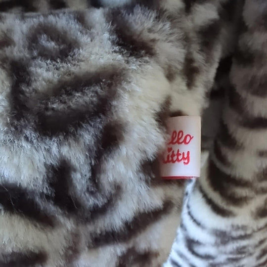 Hello Kitty x Blackmilk faux fur jacket m