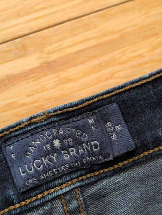Lucky Brand Sweet N Straight Dark Wash Denim Jeans Size 6 / 28