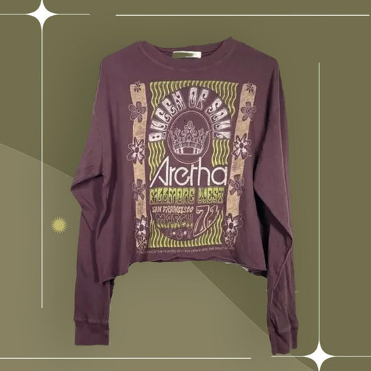 Daydreamer Aretha Queen Of Soul Cropped Long Sleeve Tee
