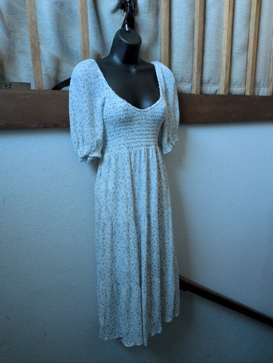 Abercrombie & Fitch light blue floral ruched or smocked midi dress size s
