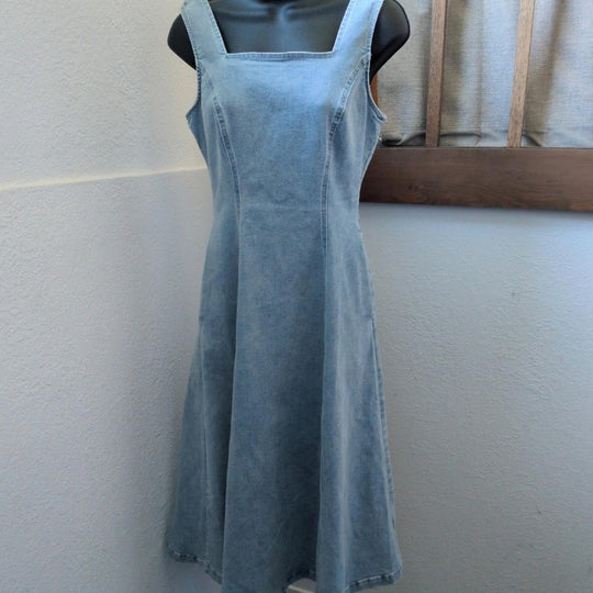 Ivy City Co Joanna Dress In Light Denim Size XS