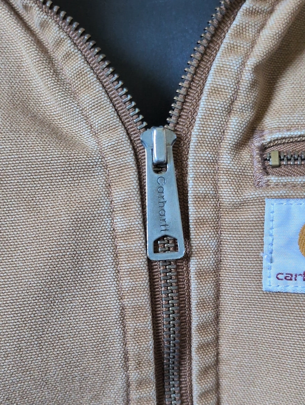 Carhartt Women's Weathered Wildwood Jacket  in brown canvas  - Small