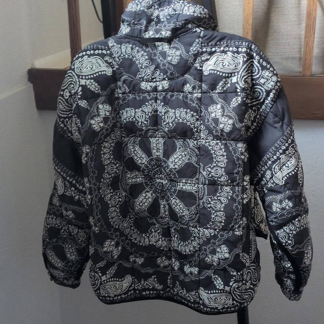 FP Movement Women's Pippa Packable Puffer Jacket in a bandana print -  XS