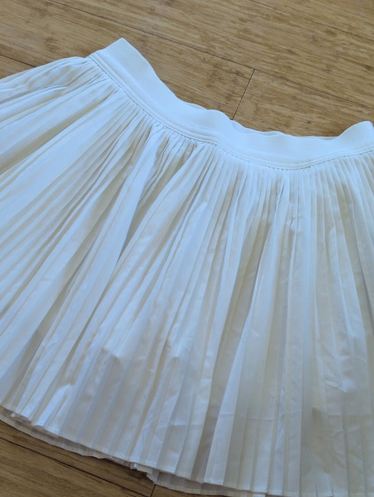 Old Navy Pleated White Tennis Mini Skort -  Small