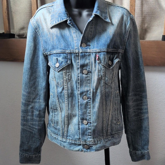 Levi's Mid Denim Jean Jacket - Small