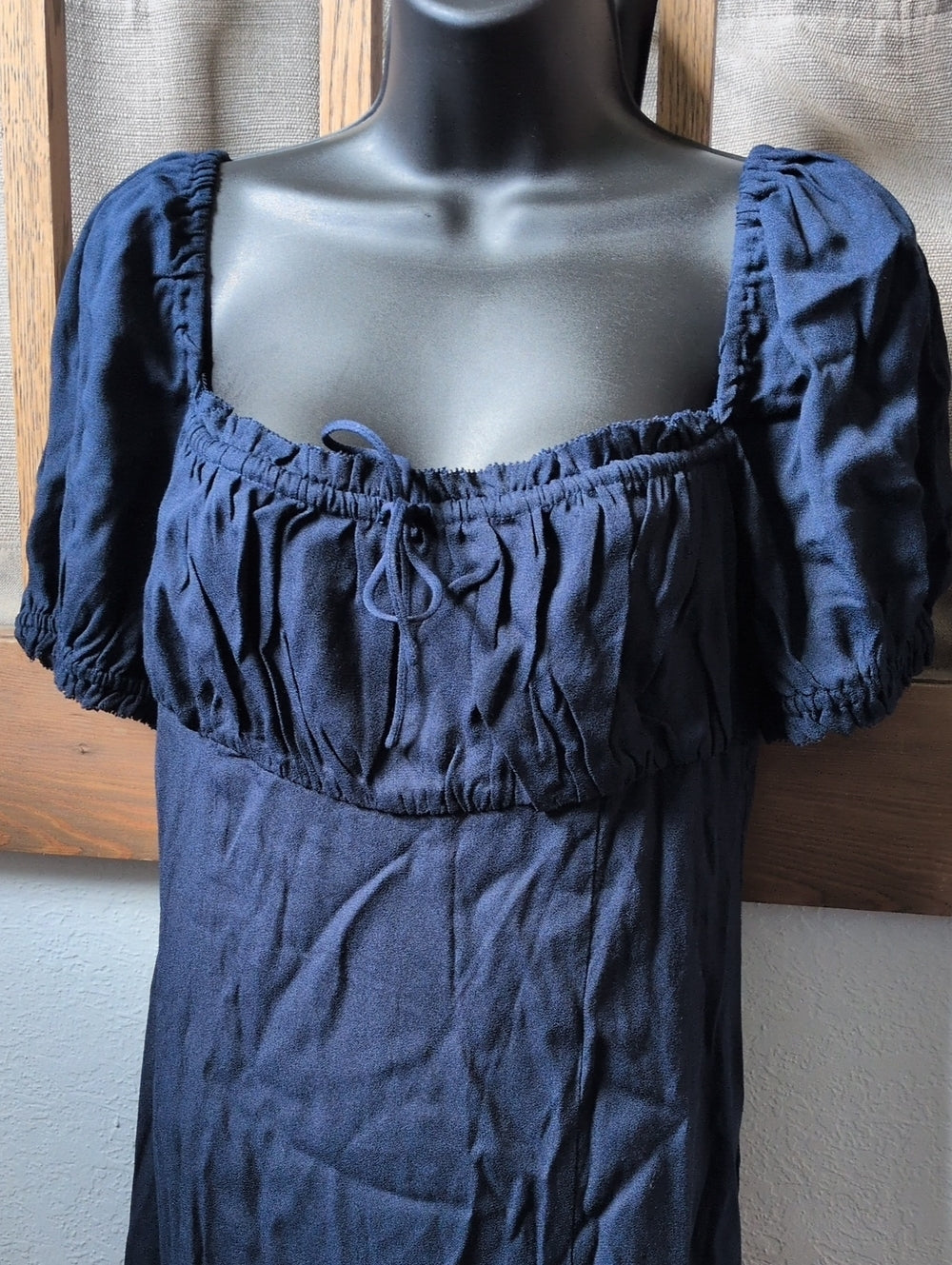 Reformation Hailsey Dress In Dark Navy  - 8/ 10