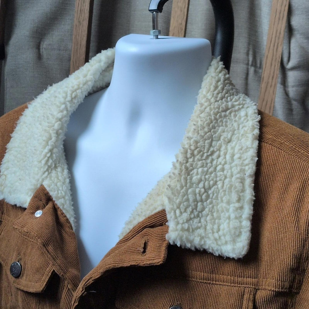 Beautiful Giant Sherpa And Corduroy Jacket - M