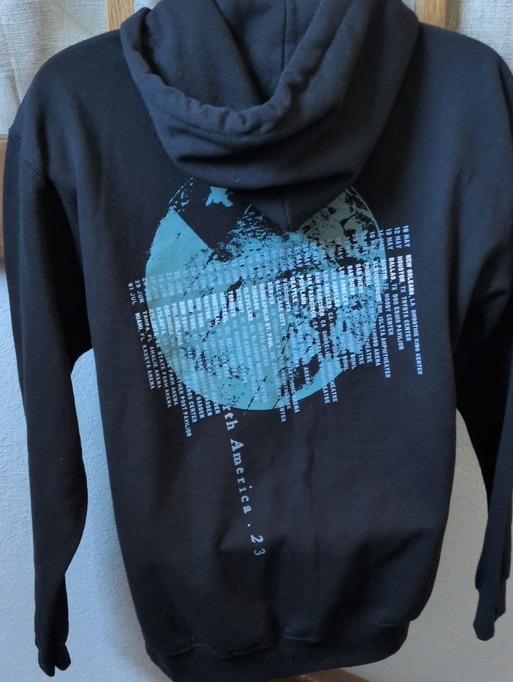Black The Cure Songs of A Lost World 2023 Band Tour Logo hoodie - M