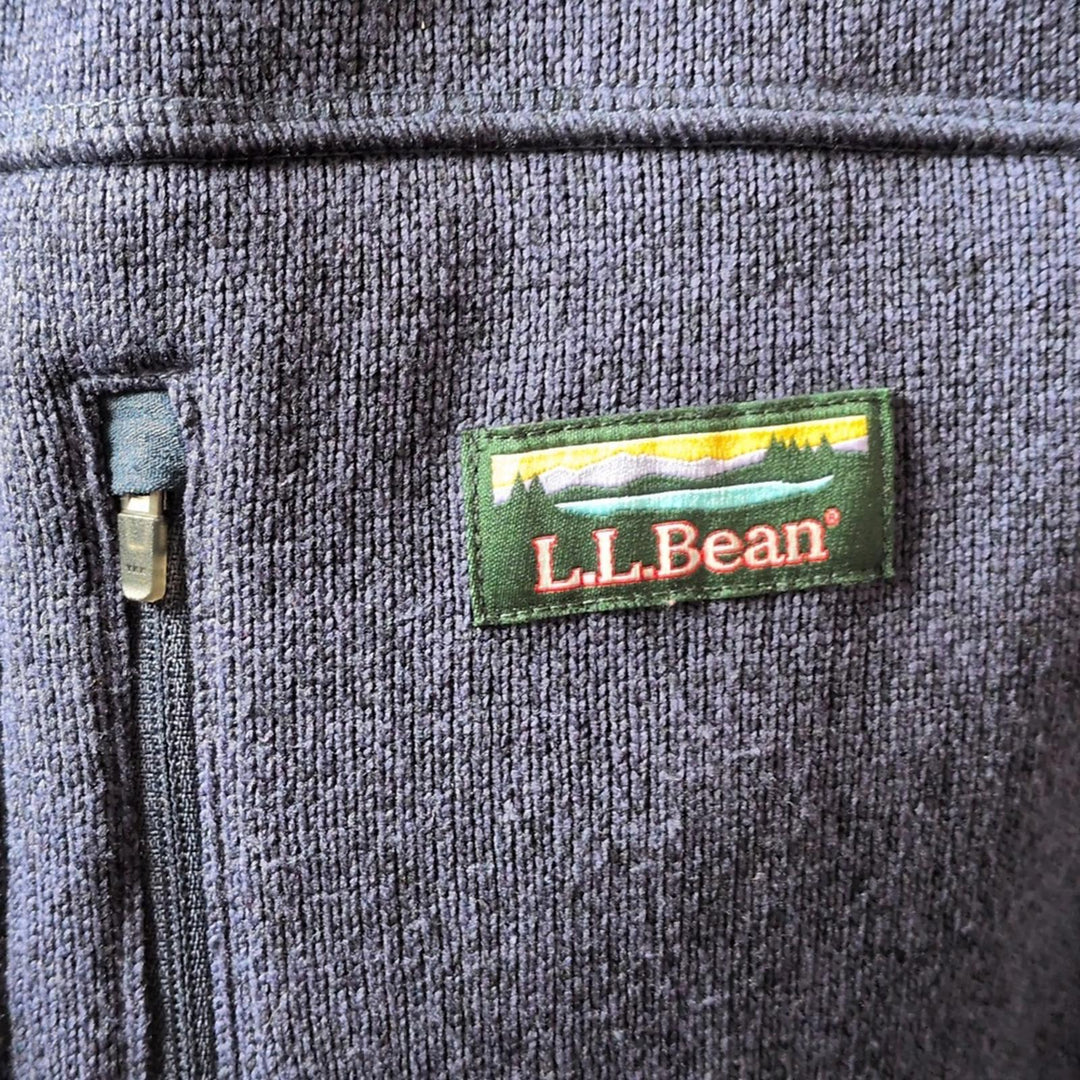 Men's LL Bean Slightly Fitted Polyester Zip Up Vest