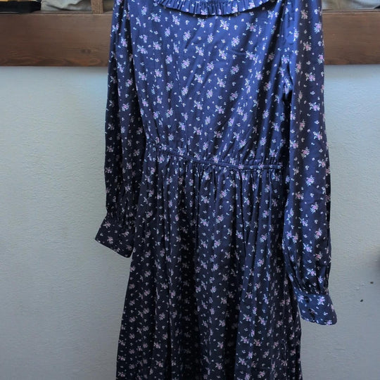 LAURA ASHLEY X JOANIE DYLLIS LINGTON FLORAL PRINT MIDI DRESS - US 8