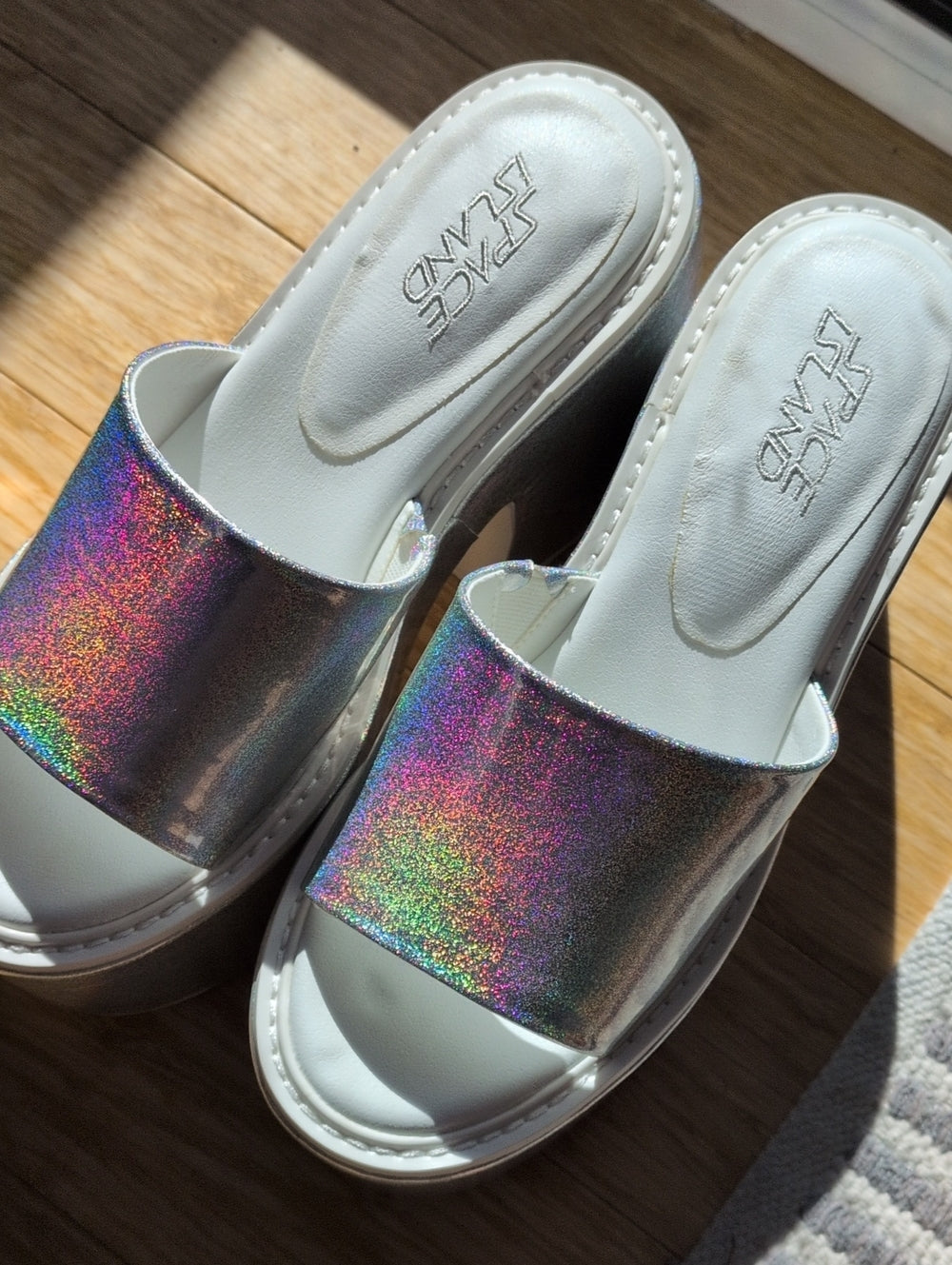 Space Island Holographic Platform Heel Shoes Size 9/40
